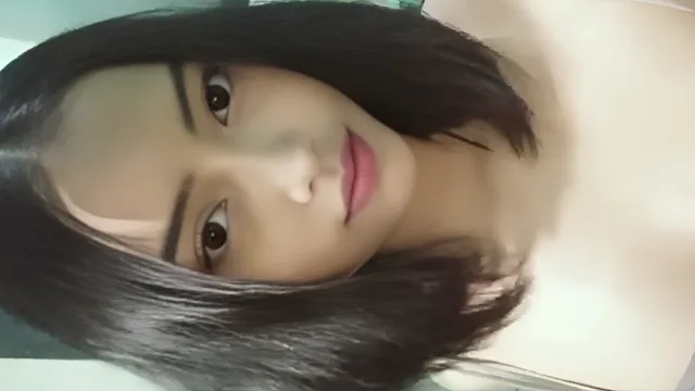 Cute na may tight hiyas