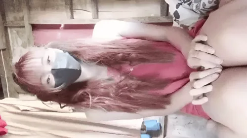 Mag isa lang sa bahay na tigang